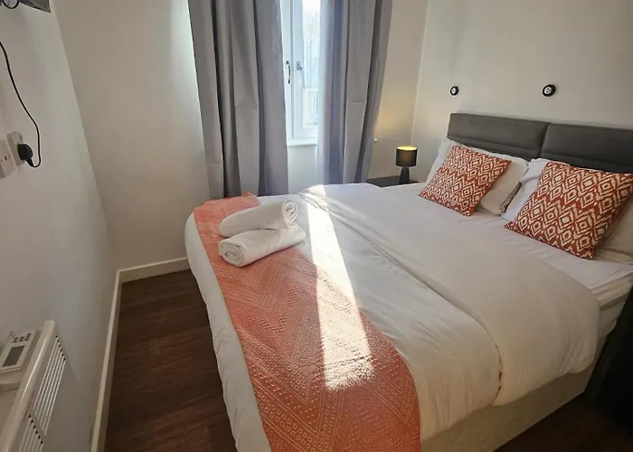 Апартаменти Nariken Apartments, Centre Бристоль